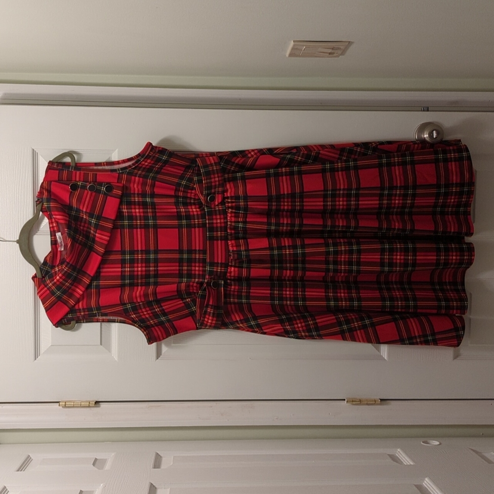 Size 2x plaid holiday dress